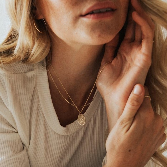 Dainty Minimalist Zodiac Astrology Charm Necklace - Picture 13 of 14